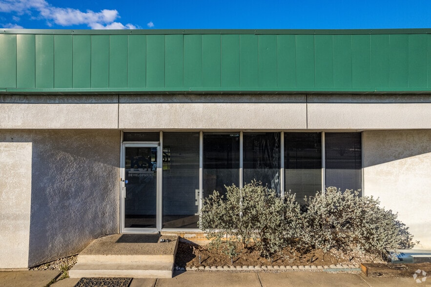 More Photos Of 10210 Monroe Dr, Dallas Light Distribution For Sale