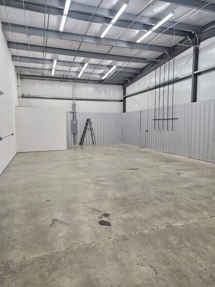 More Photos Of 1848 Chespark Dr, Gastonia Unknown For Lease