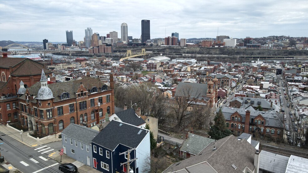 More Photos Of 40 Pius St, Pittsburgh Apartments For Sale