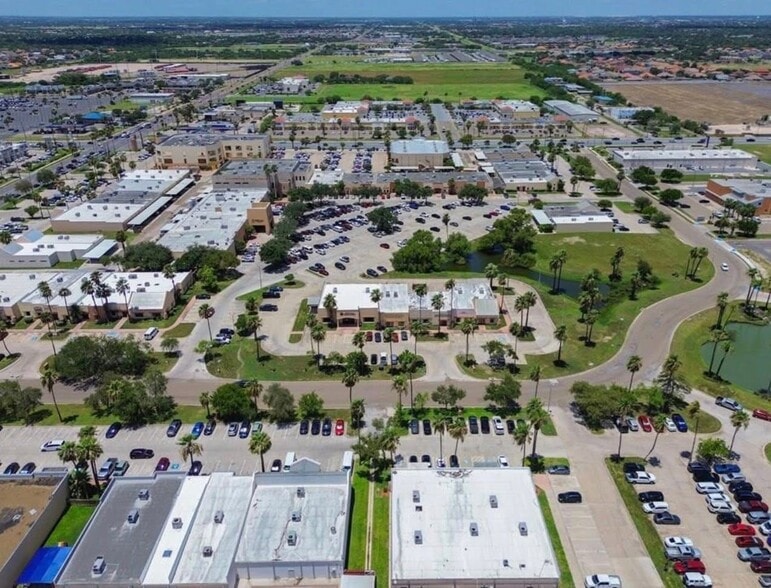 More Photos Of 2501-2511 Cornerstone Blvd, Edinburg Medical For Sale