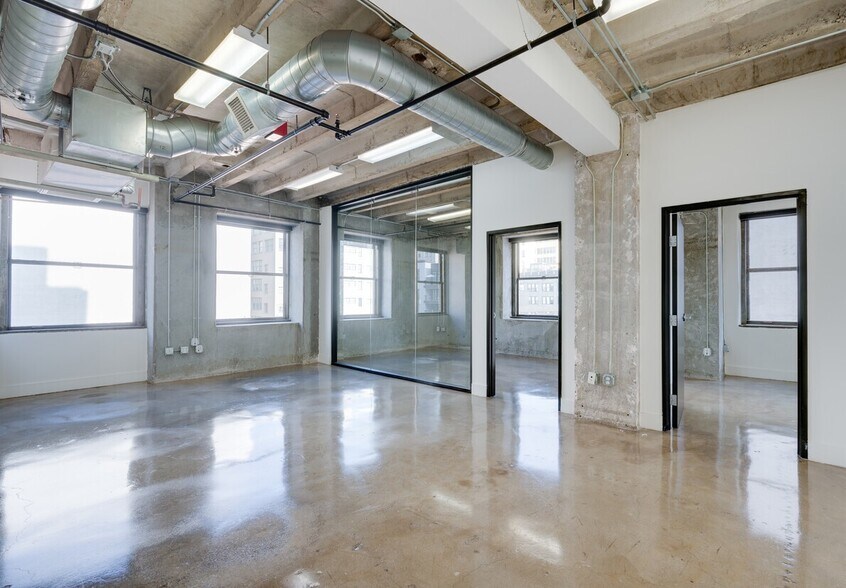 More Photos Of 448 S Hill St, Los Angeles Loft Creative Space For Lease