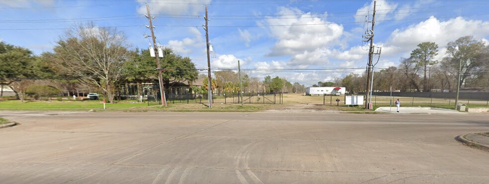 More Photos Of 822 W Greens Rd, Houston Land For Lease