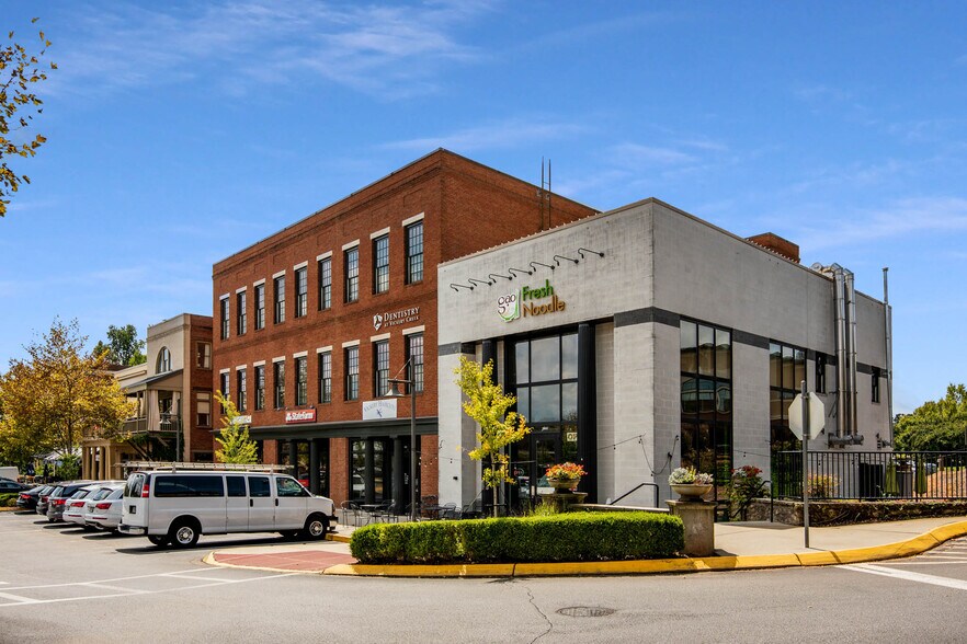 More Photos Of 5925 Post Rd, Cumming Apartments For Lease