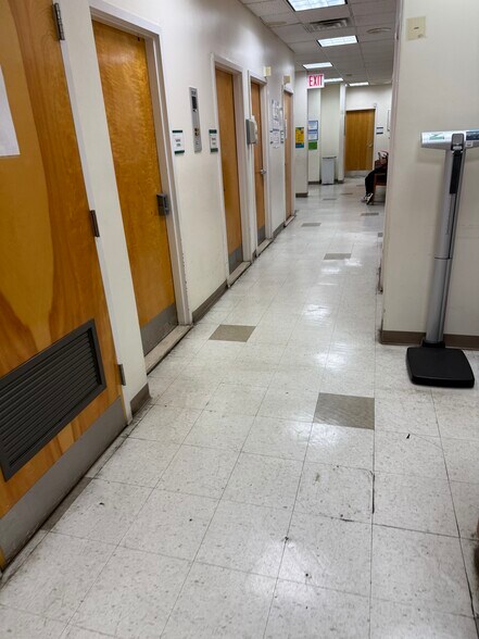 More Photos Of 4422 9th Ave, Brooklyn Apartments For Lease