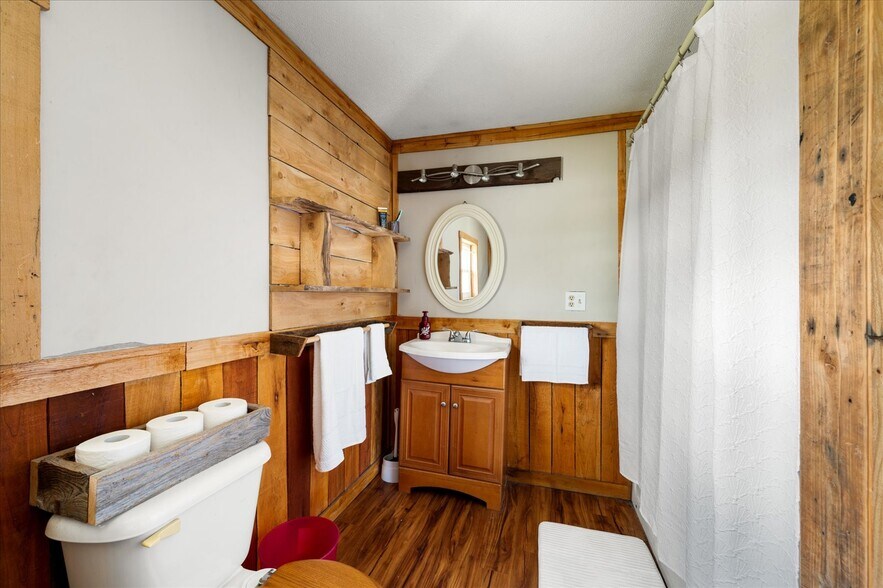 More Photos Of 5927 NY-46, Durhamville Lodge Meeting Hall For Sale