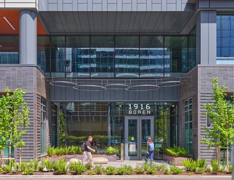 More Photos Of 1916 Boren Ave, Seattle Office For Lease