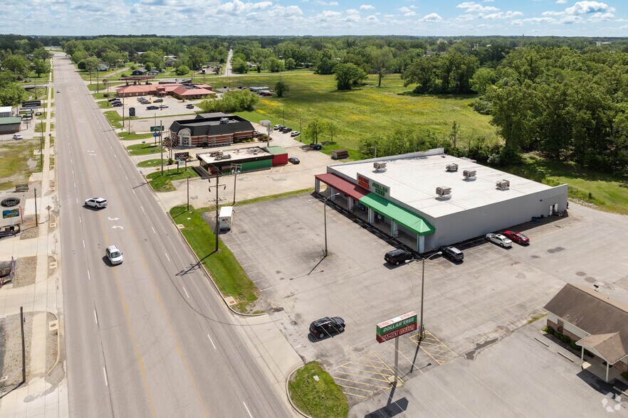More Photos Of 1021 US Highway 45 N, Eldorado Freestanding For Sale