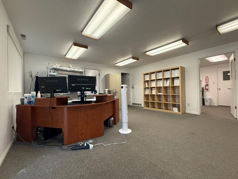More Photos Of 1754 W 500 S, Salt Lake City Manufacturing For Lease