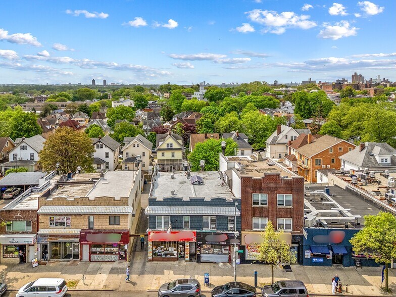 More Photos Of 15226-15228 Northern Blvd, Flushing General Retail For Sale