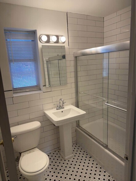 More Photos Of 309 Calgary Ave, San Antonio Multifamily For Sale