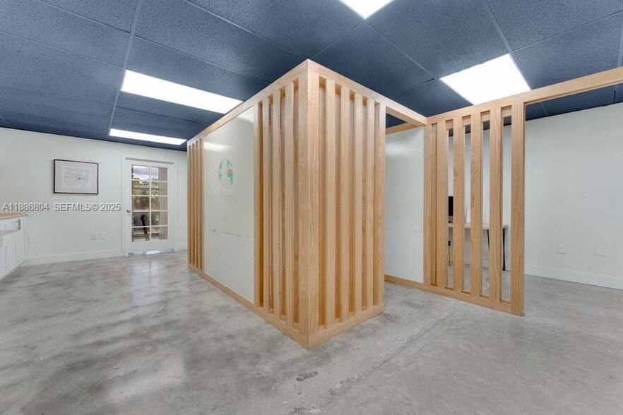 More Photos Of 2201 NW 102nd Pl, Miami Warehouse For Sale