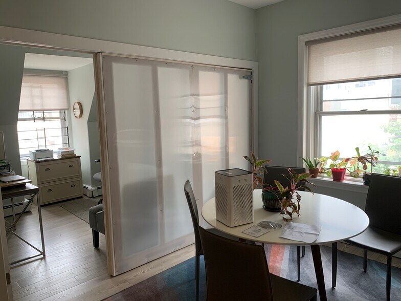 More Photos Of 110 S 20th St, Philadelphia Office For Sale