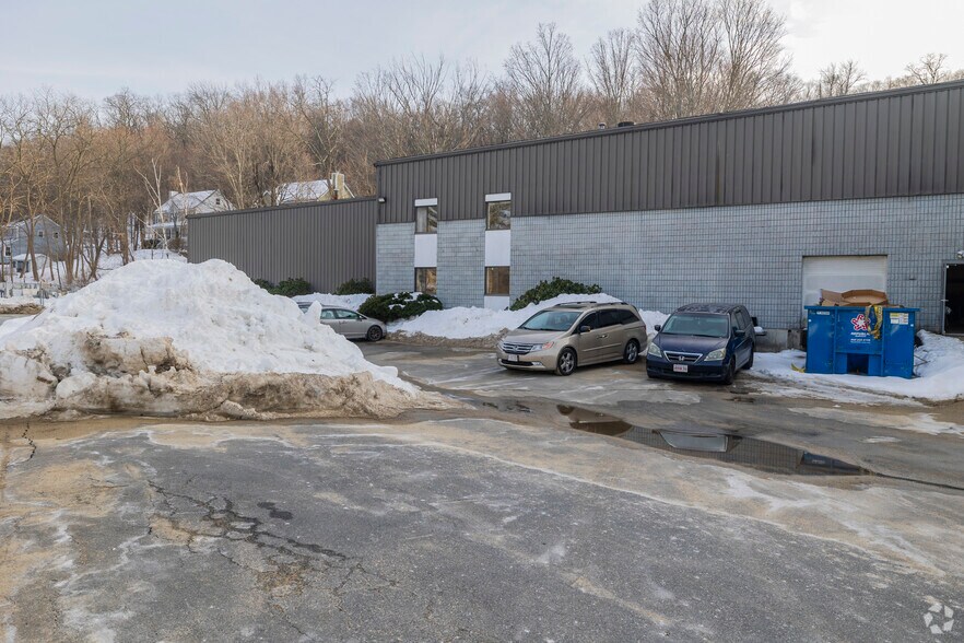 More Photos Of 10 Avco Rd, Haverhill Land For Lease