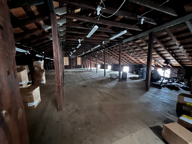 More Photos Of 25 Church St, Keyport Restaurant For Sale