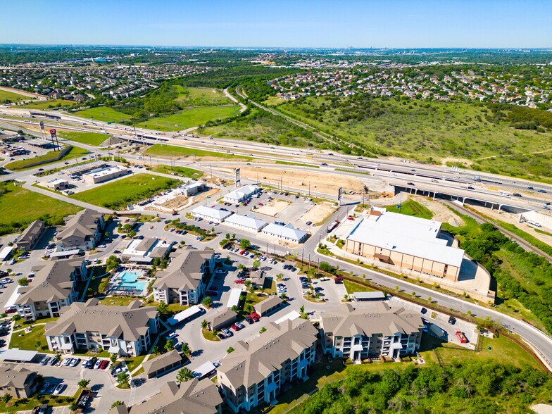 More Photos Of 7323 N Loop 1604 E, San Antonio Unknown For Lease