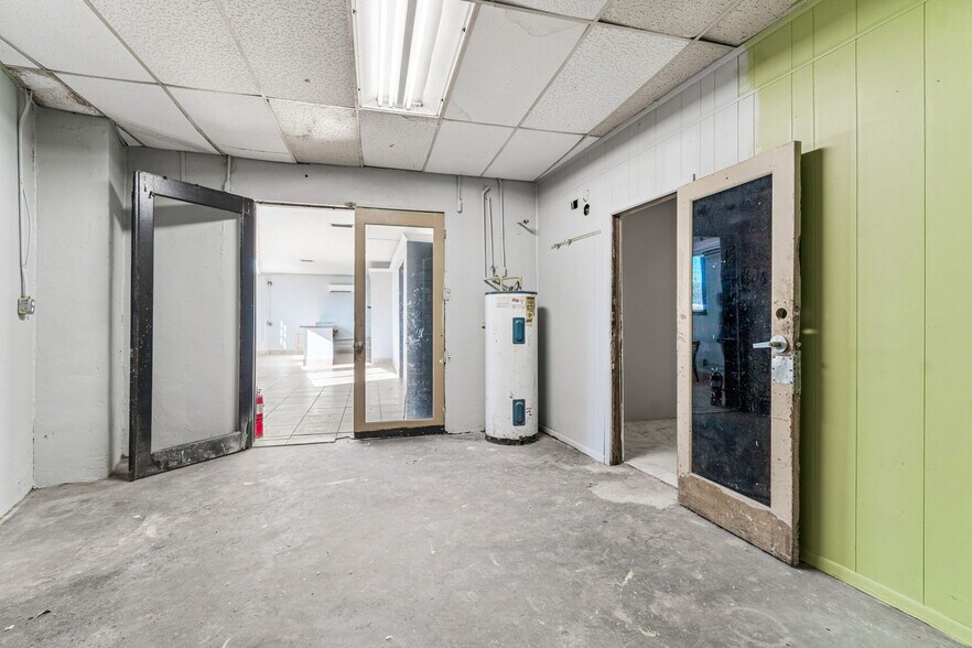 More Photos Of 715 McDuff Ave, Jacksonville Storefront Retail Residential For Sale