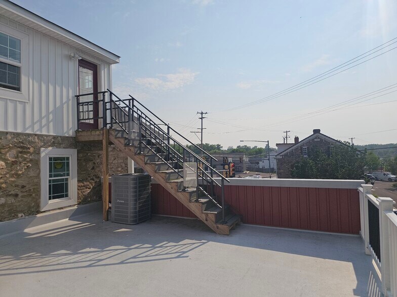 More Photos Of 2797 Egypt Rd, Audubon Storefront Retail Residential For Sale