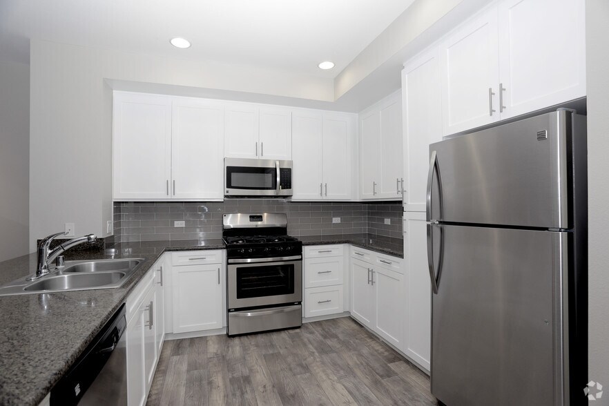 More Photos Of 700 S Myrtle Ave, Monrovia Apartments For Lease