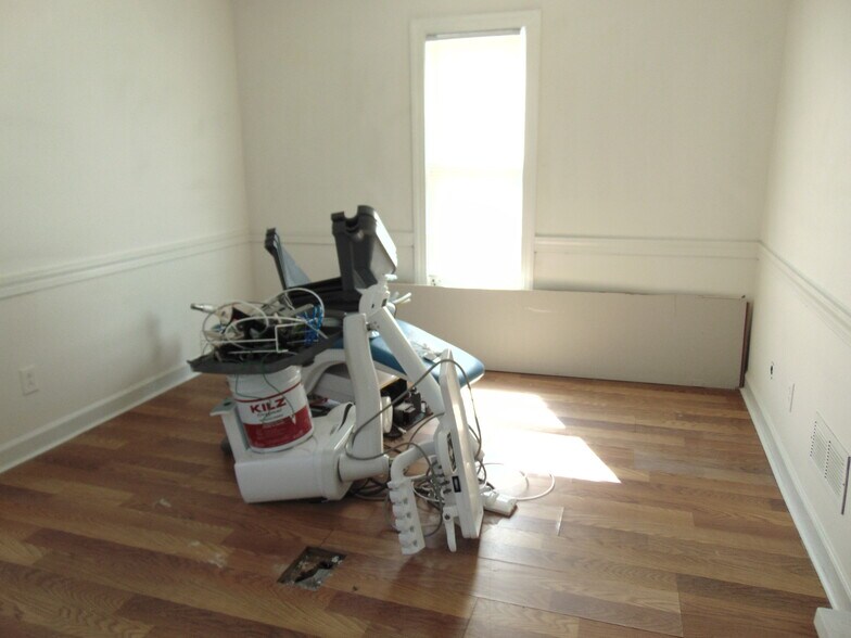 More Photos Of 2897 Mountain Industrial Blvd, Tucker Medical For Sale