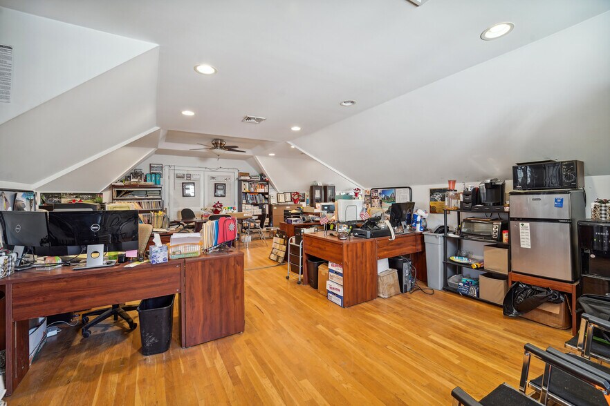 More Photos Of 414 Centre St, Nutley Office For Sale
