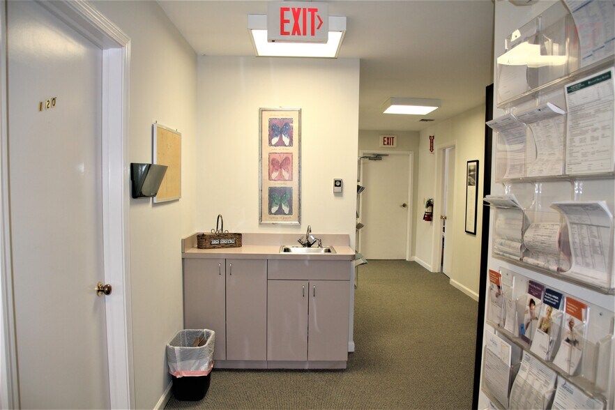 More Photos Of 11 Woodland Rd, Madison Medical For Sale