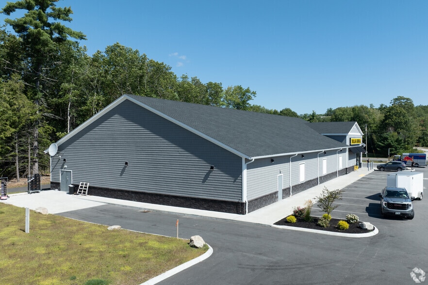 More Photos Of 40 Sokokis Trl, East Waterboro Storefront Retail Office For Lease