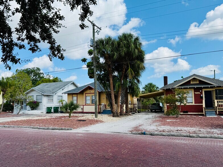 More Photos Of 2111 W North B St, Tampa Specialty For Sale