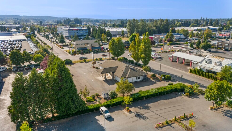 More Photos Of 3506 168th St NE, Arlington Bank For Sale