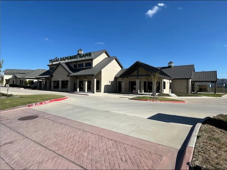 More Photos Of 2220 Sam Rayburn Hwy, Melissa Medical For Lease