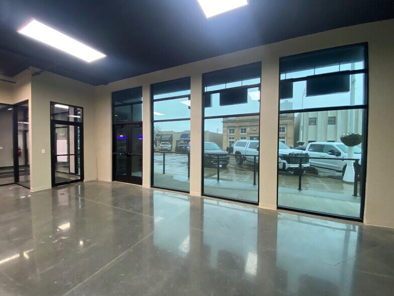 More Photos Of 502 Main St, Lake Norden Apartments For Lease