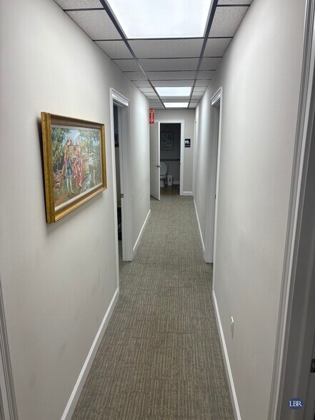More Photos Of 551 S Apollo Blvd, Melbourne Office For Sale