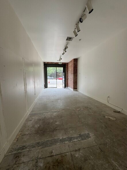 More Photos Of 1461 W Sunset Blvd, Los Angeles Apartments For Lease