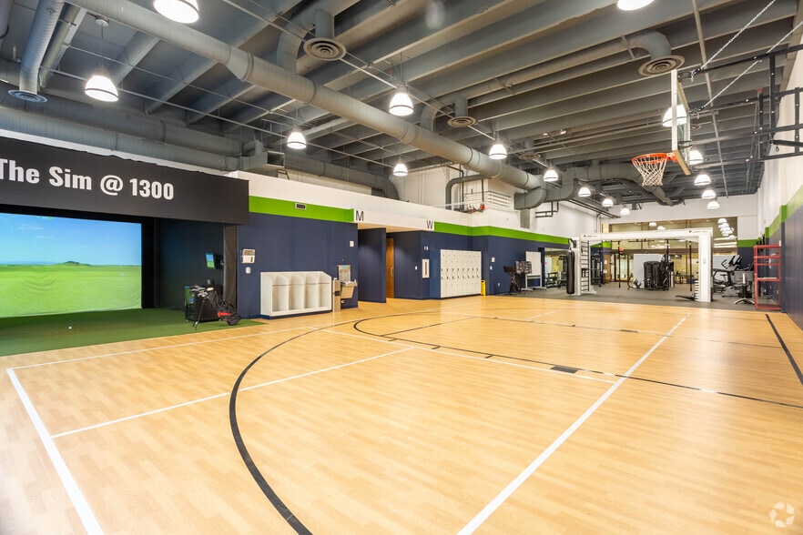 More Photos Of 1300 E 9th St, Cleveland Office For Lease