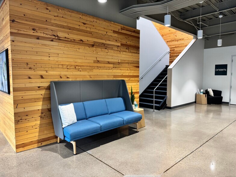 More Photos Of 4238 SW Research Way, Corvallis Office For Lease