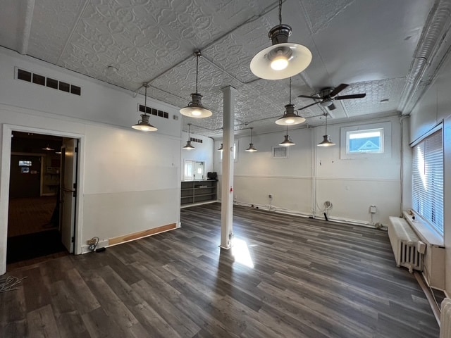 More Photos Of 1909-1911 S Salina St, Syracuse Office For Sale