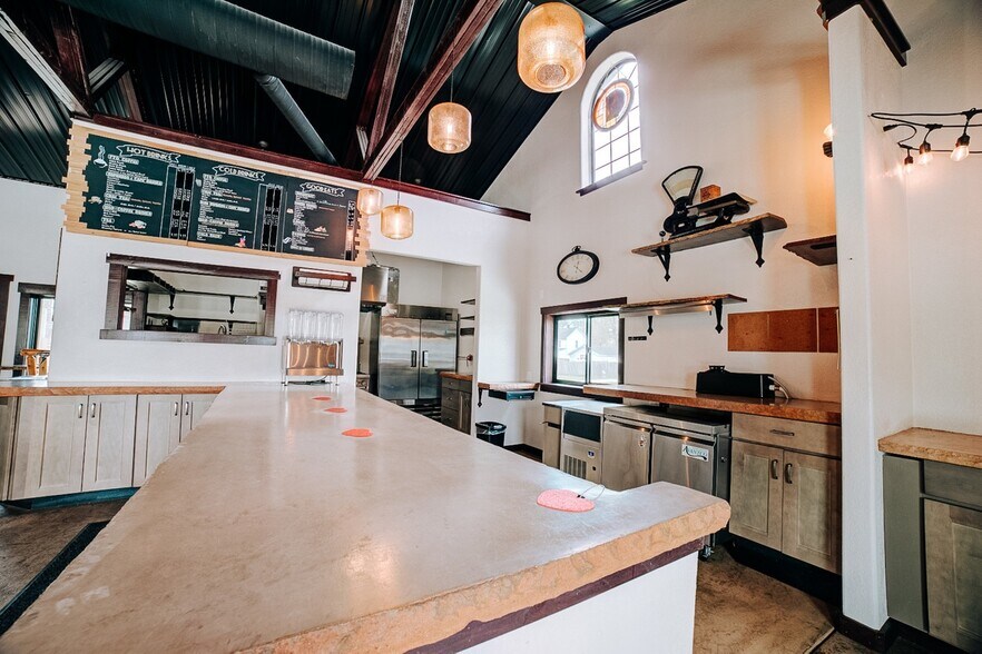 More Photos Of 1015 Colfax St, Crescent City Restaurant For Sale