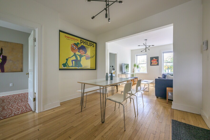 More Photos Of 705 Warren St, Hudson Storefront Retail Residential For Sale