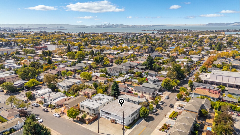 More Photos Of 1728 Curtis St, Berkeley Apartments For Sale