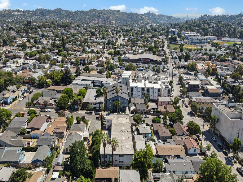 More Photos Of 5623 Meridian St, Los Angeles Apartments For Sale