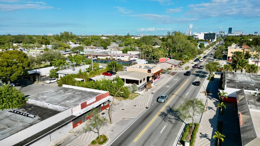More Photos Of 1601 NW 6th St, Fort Lauderdale Flex For Sale