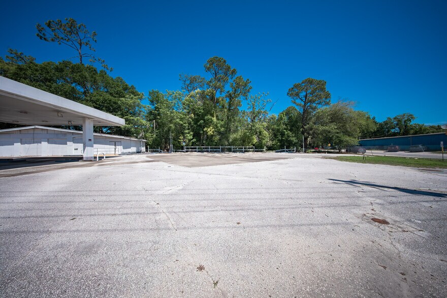More Photos Of 3511 Emerson St, Jacksonville Land For Lease