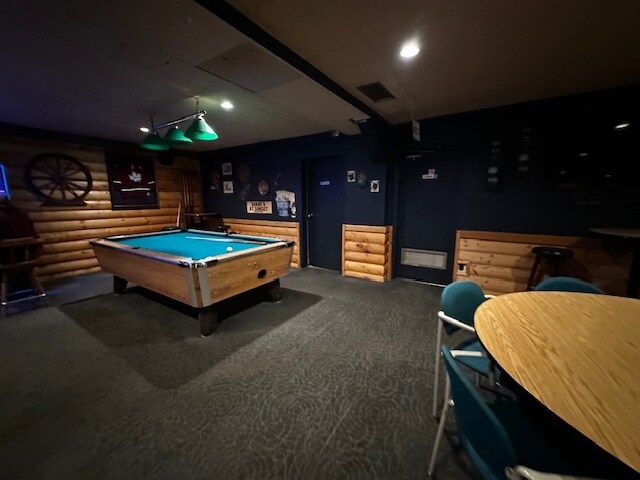 More Photos Of 2216 20th St, Delburne Hotel For Sale