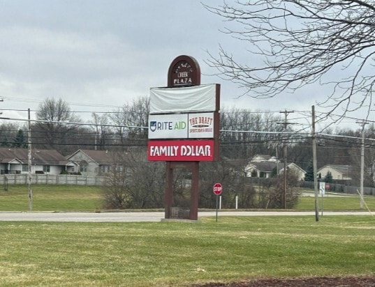 More Photos Of 9098-9136 Miller Rd, Swartz Creek General Retail For Lease