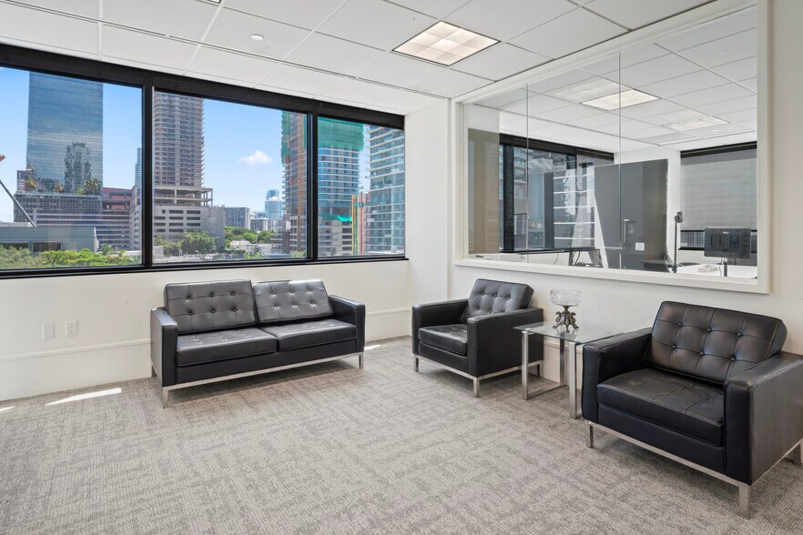 More Photos Of 1200 Brickell Ave, Miami Office For Sale