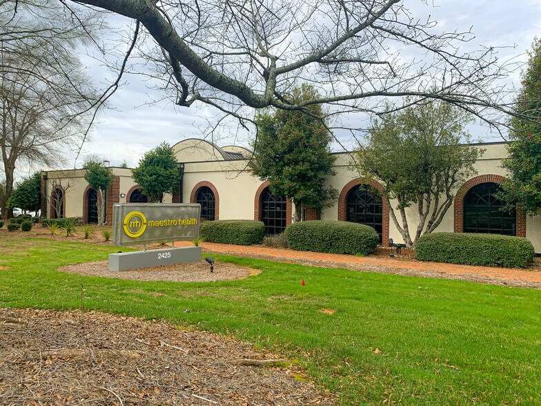 More Photos Of 2425 Crownpoint Executive Dr, Charlotte Office For Sale