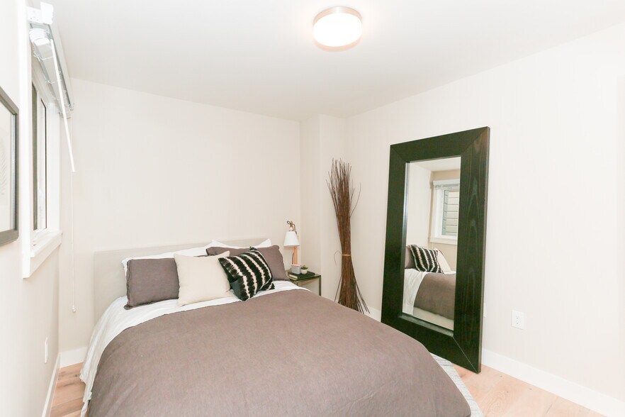 More Photos Of 512-520 Grant Ave, San Francisco Apartments For Sale
