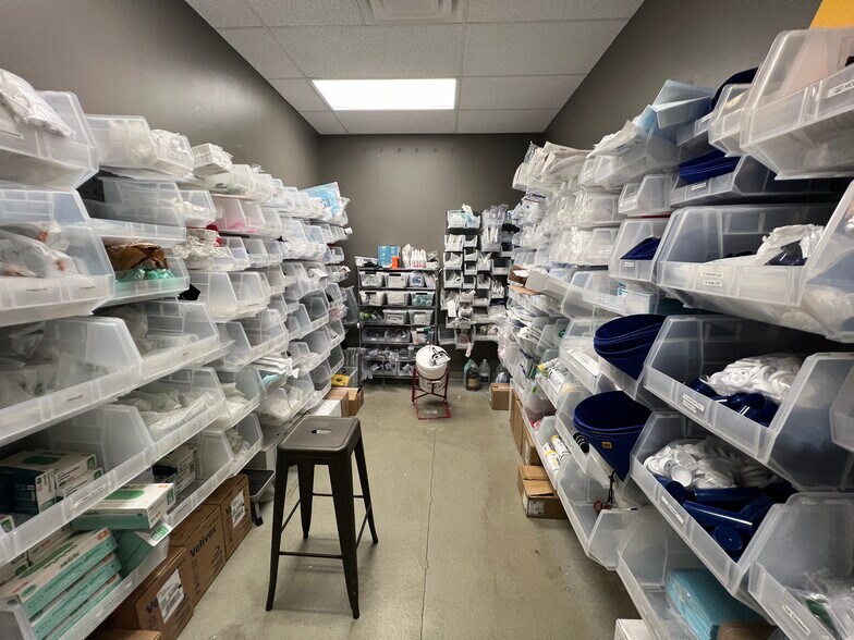 More Photos Of 202-238 E Bearss Ave, Tampa General Retail For Sale
