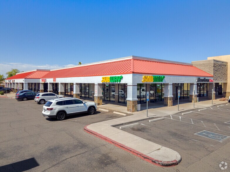 More Photos Of 4240 W Bell Rd, Glendale Unknown For Lease