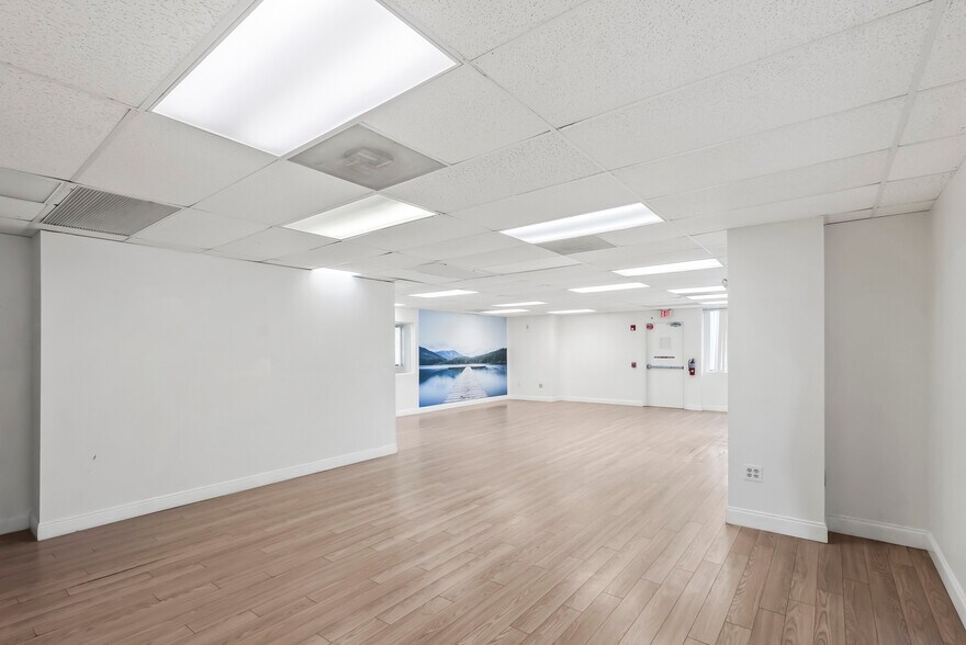 More Photos Of 3201 Griffin Rd, Fort Lauderdale Loft Creative Space For Lease
