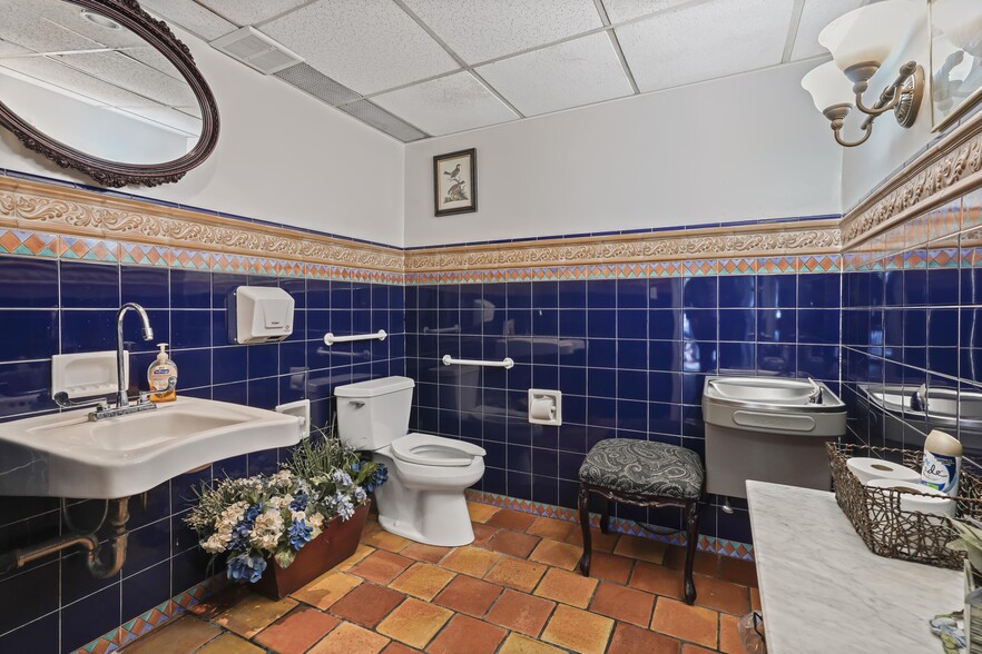 More Photos Of 509 Liberty Ave, Brooklyn Funeral Home For Sale